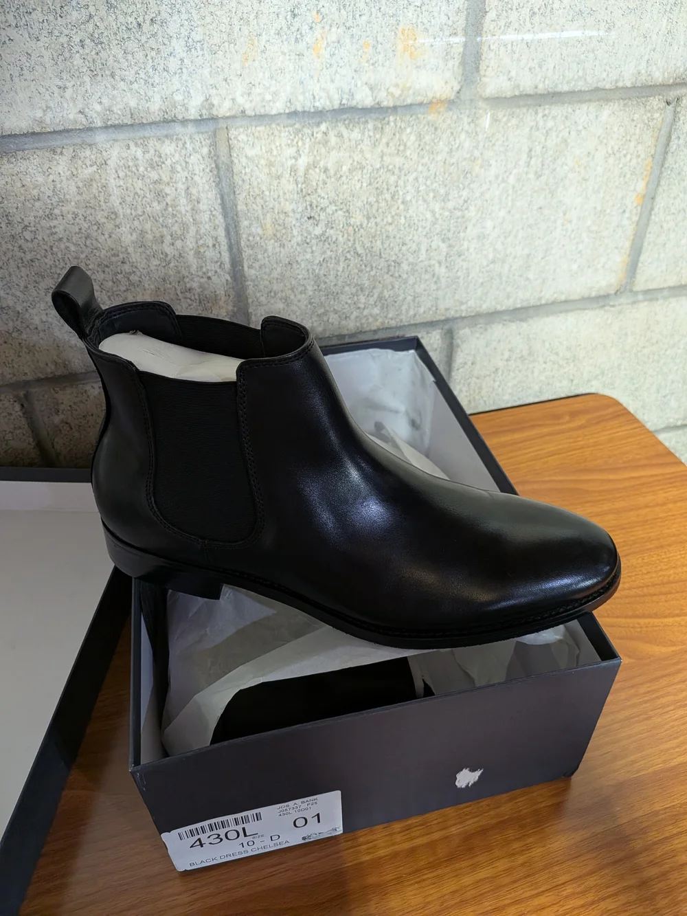 Jos A Bank Leather Chelsea Boots
